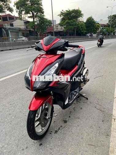 Honda Airblade chính chủ đời cao êm đẹp mê ly