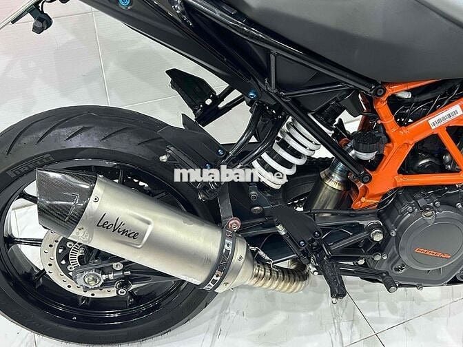 KTM DUKE 390