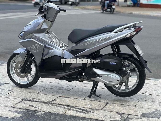 Honda AirBlade 125 2019 Bạc Đen Smartkey