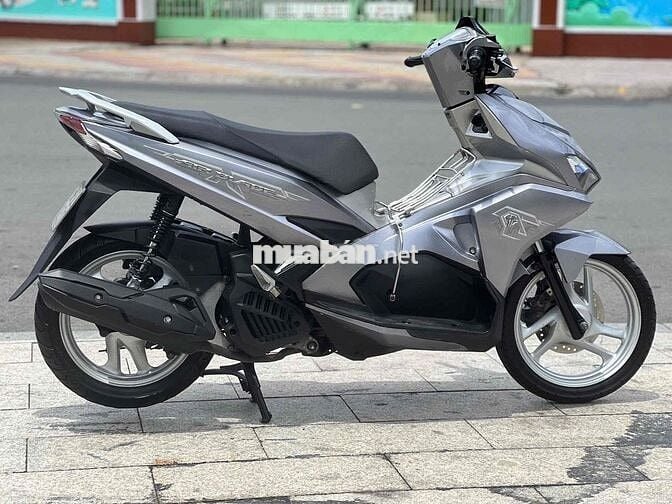 Honda AirBlade 125 2019 Bạc Đen Smartkey