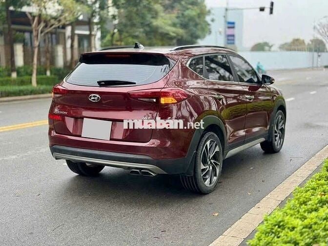 Hyundai Tucson Turbo 1.6 T-GDi 2020 Đỏ Đô 8 vạn km