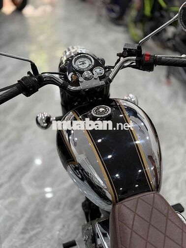 Royal Enfield Classic 500 Bản Đặt Biệt 10.000km