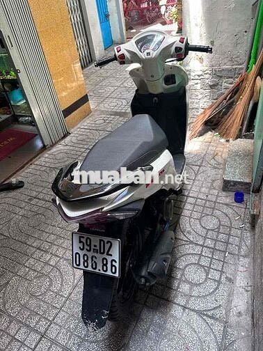 Honda Vision 2017 Bản Đặc Biệt Smartkey Trắng Đen