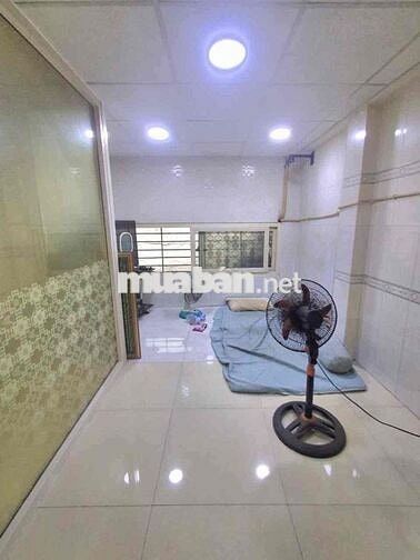 Bán nhà trung tâm Tân Bình gần bv Thống Nhất