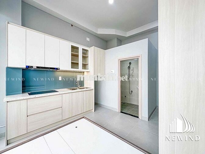 STUDIO BAN CÔNG TẠI TRUNG TÂM QUẬN 7 SÁT LOTTE