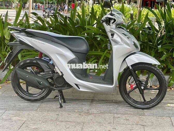 Honda Vision 2022 Bản đặc biệt Smartkey Bạc