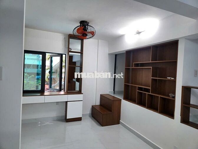 BÁN CĂN HỘ CC THANG MÁY TẦNG TRỆT  LÔ GÓC 2 MẶT TIỀN,DTSD 120M2,7,5 TỶ