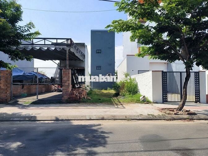 Chính Chủ Anh Bình Chị Thủy Bán đất Phi Bình 3 view công viên giá 4 tỷ