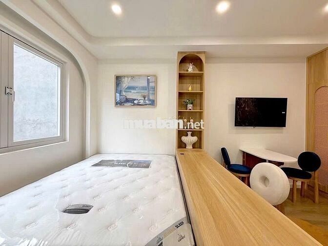 CĂN DUPLEX STUDIO BAN CÔNG HIỆN ĐẠI NGAY LÀNG ĐẠI HỌC, XA LỘ HÀ NỘI