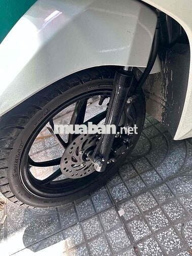 Honda Vision 2017 Bản Đặc Biệt Smartkey Trắng Đen
