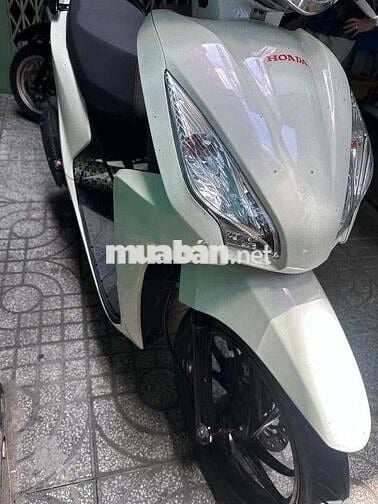 Honda Vision 2017 Bản Đặc Biệt Smartkey Trắng Đen