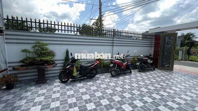 NHÀ MẶT TIỀN ĐƯỜNG NHỰA XE TẢI – KINH DOANH  – CHỈ 3,5 TỶ |