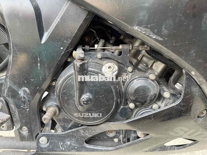 Suzuki GSX 150 Đen đã sàn cục máy Satria