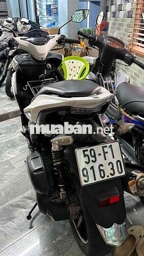 Yamaha NVX 155 Trắng Tự động