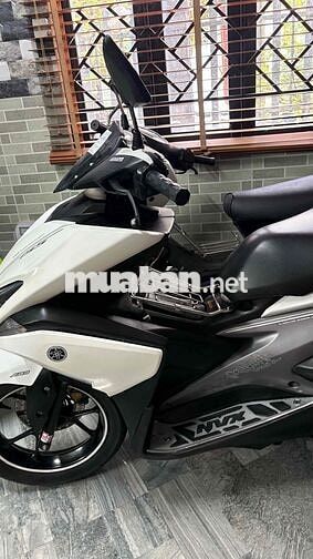 Yamaha NVX 155 Trắng Tự động