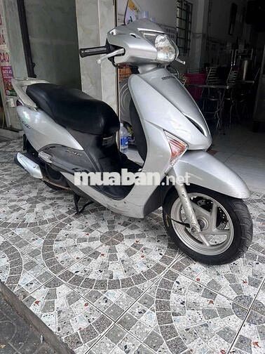 Honda Lead Bạc