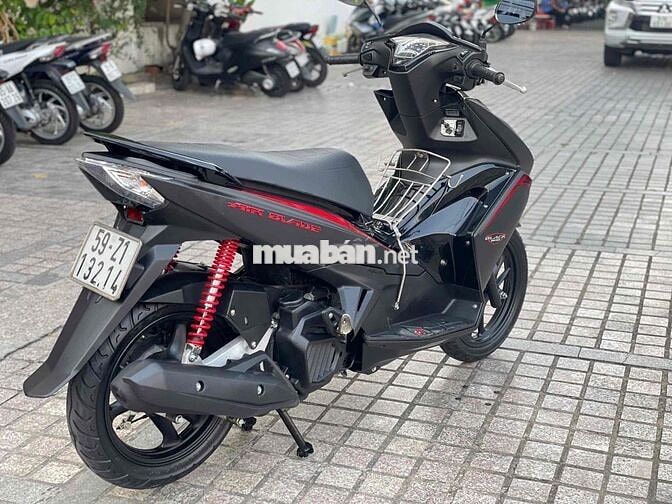 Air Blade 125 2015 Chính chủ đưa trc 12tr9 nhận xe