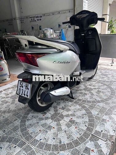 Honda Lead Bạc