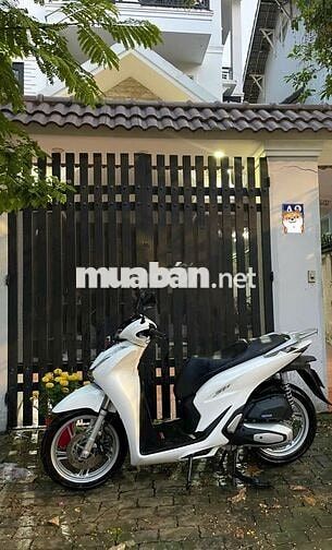 Honda SH 125 2025 Trắng 9.000km
