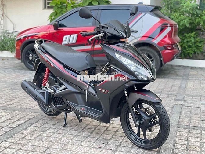 Air Blade 125 2015 Chính chủ đưa trc 12tr9 nhận xe