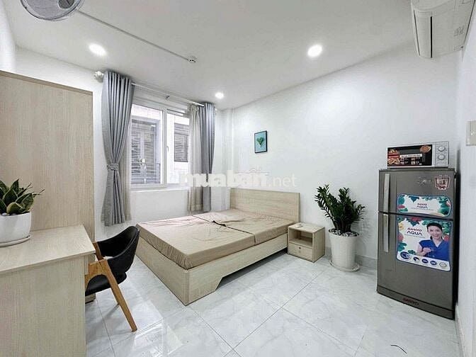 PHÒNG STUDIO FULL NT | CỬA SỔ THOÁNG | NGAY ĐH UEH B, Y DƯỢC, SƯ PHẠM