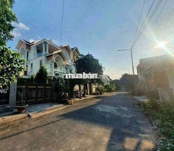 Lô đất đẹp 7m x 20m. 140m2 Khu biệt thự Phú Nhuận Lê Thị Riêng