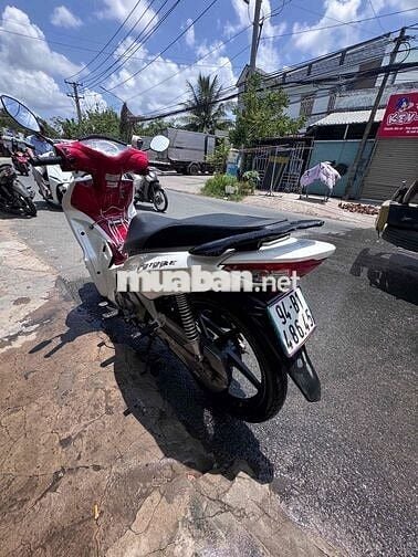 Honda Future 2023 Trắng đỏ Zin êm