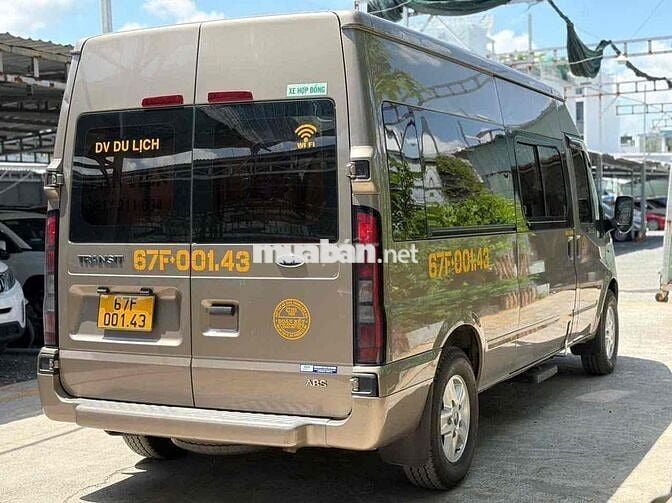 Ford Transit 2022 Vàng cát Việt Nam