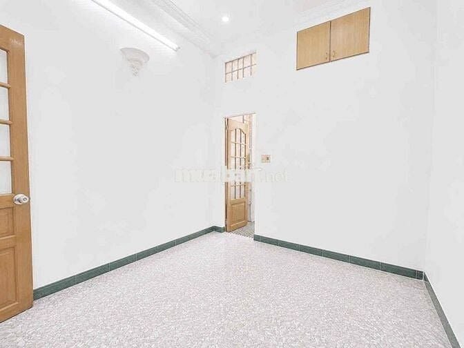 Cho thuê nhà nguyên căn Đường Nguyễn Thượng Hiền Quận BT