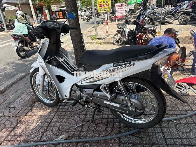 Honda Wave Blade 2017 Trắng 215857 km