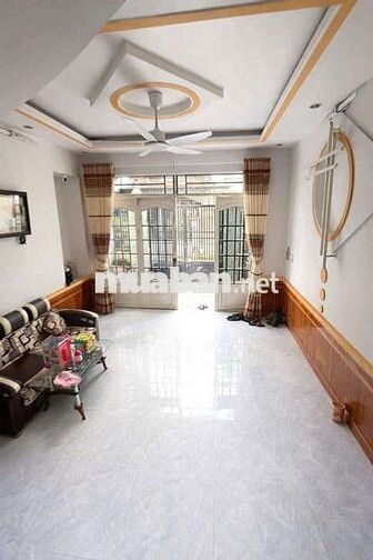 Nhà 3 tầng hẻm ô tô 68 M2 chỉ 4,x tỷ 