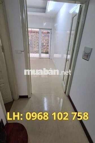 Cho thuê nhà liền kề khu đô thị mới Định Công. DT 80m2 x 4 tầng,