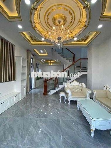 Nhà mái Thái mới 100% 1/Nguyễn Chí Thanh vào 30m.nhựa 4m