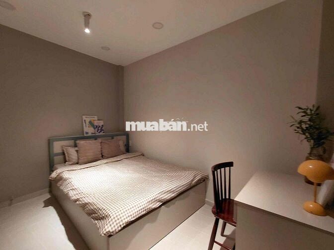 Cho thuê căn 1pn tách bếp thang máy giặt riêng full nt Nguyễn Trãi Q1
