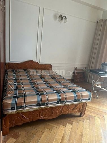 Cần tuyển gấp 01 Nữ giúp việc nhà làm theo giờ