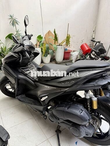 Yamaha NVX 155cc V1 2017 Đen Smartkey
