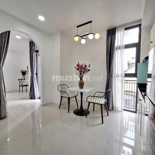 Bán CHDV Trường Sơn, Tân Bình DT 12x17 Hầm 7 lầu Thu nhập 300tr/th 