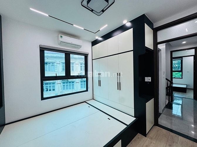 Chính chủ bán nhà Văn Quán Hà Đông