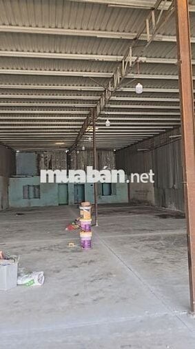 KHO,XƯỞNG 550M² GIÁ 40TR/T, Đ XE CÔNG 40F LÊ TRỌNG TẤN