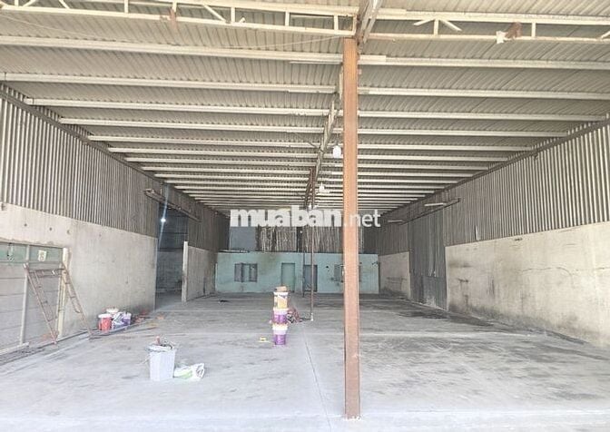 KHO,XƯỞNG 550M² GIÁ 40TR/T, Đ XE CÔNG 40F LÊ TRỌNG TẤN