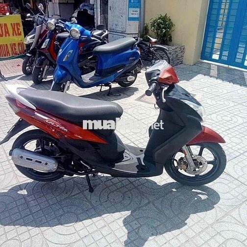 Yamaha Ultimo Mio Xe tay ga Đỏ đen