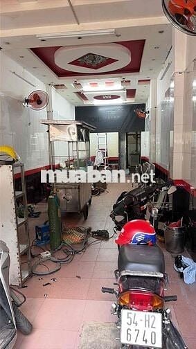 Phụ quán ăn hủ tíu mì- LƯƠNG 360k/ ngày