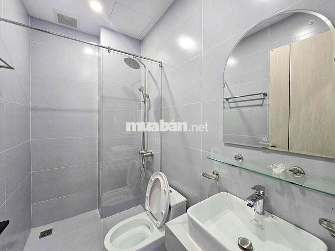HỆ THỐNG PHÒNG STUDIO BAN CÔNG TRUNG TÂM QUẬN 7
