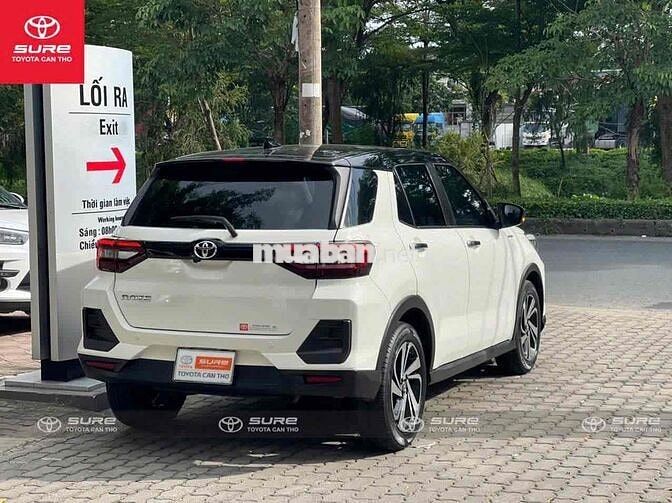Toyota Raize Turbo 2022 Trắng nóc đen CVT