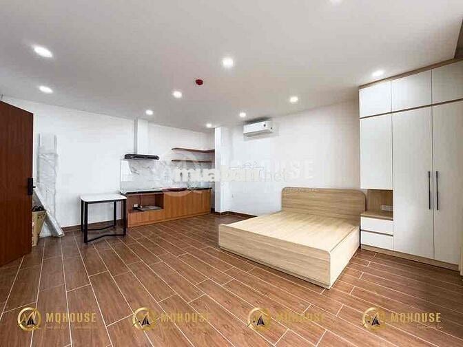 STUDIO BAN CÔNG FULL NỘI THẤT RỘNG 30M2 MỚI KENG