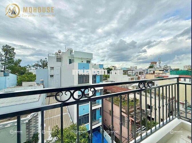 CHDV full nội thất ban công, cửa sổ cực thoáng ngay Phạm Văn Hai