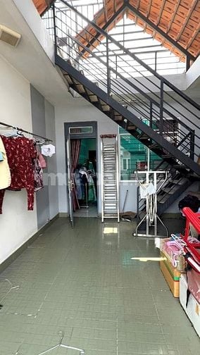Nhà 2 mặt hẻm thông xe hơi, 4x18m, 1 sẹc Chiến Lược BT giá 8,5 tỷ (TL)