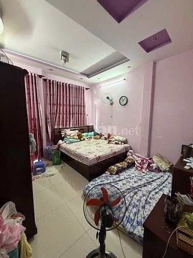Nhà 2 mặt hẻm thông xe hơi, 4x18m, 1 sẹc Chiến Lược BT giá 8,5 tỷ (TL)