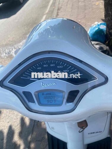 Piaggio Vespa biển đẹp chính chủ mới tinh