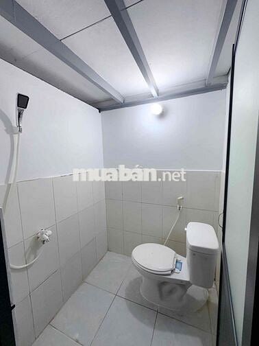 PHÒNG NGAY TÔ NGỌC VÂN - PHẠM VĂN ĐỒNG - CHỢ THỦ ĐỨC
